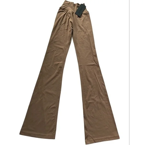 Alphalete AURA FLARED PANT XS - Picture 2 of 5